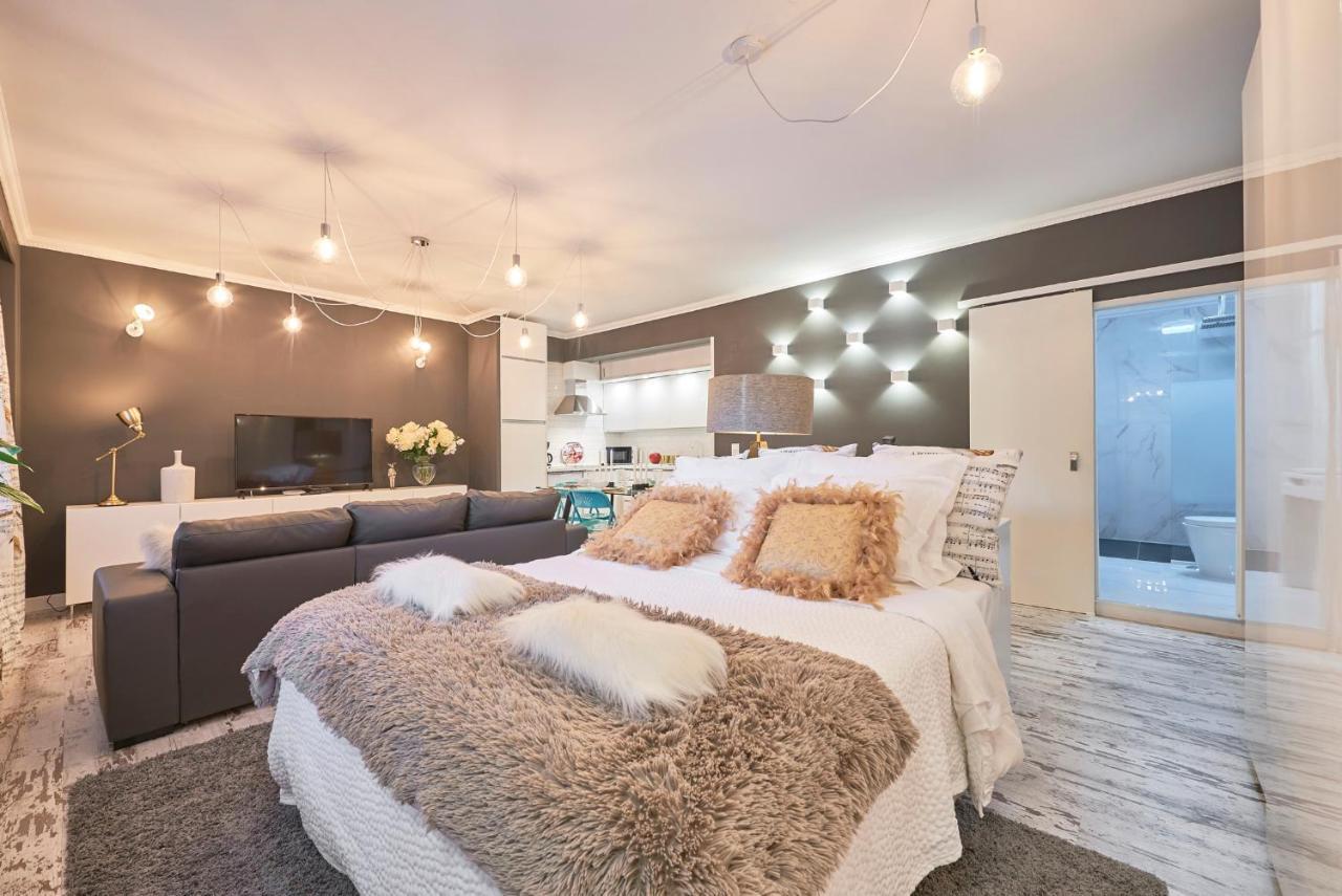 In Bed With Lisbon - Lux4You Taguspark Massama ภายนอก รูปภาพ